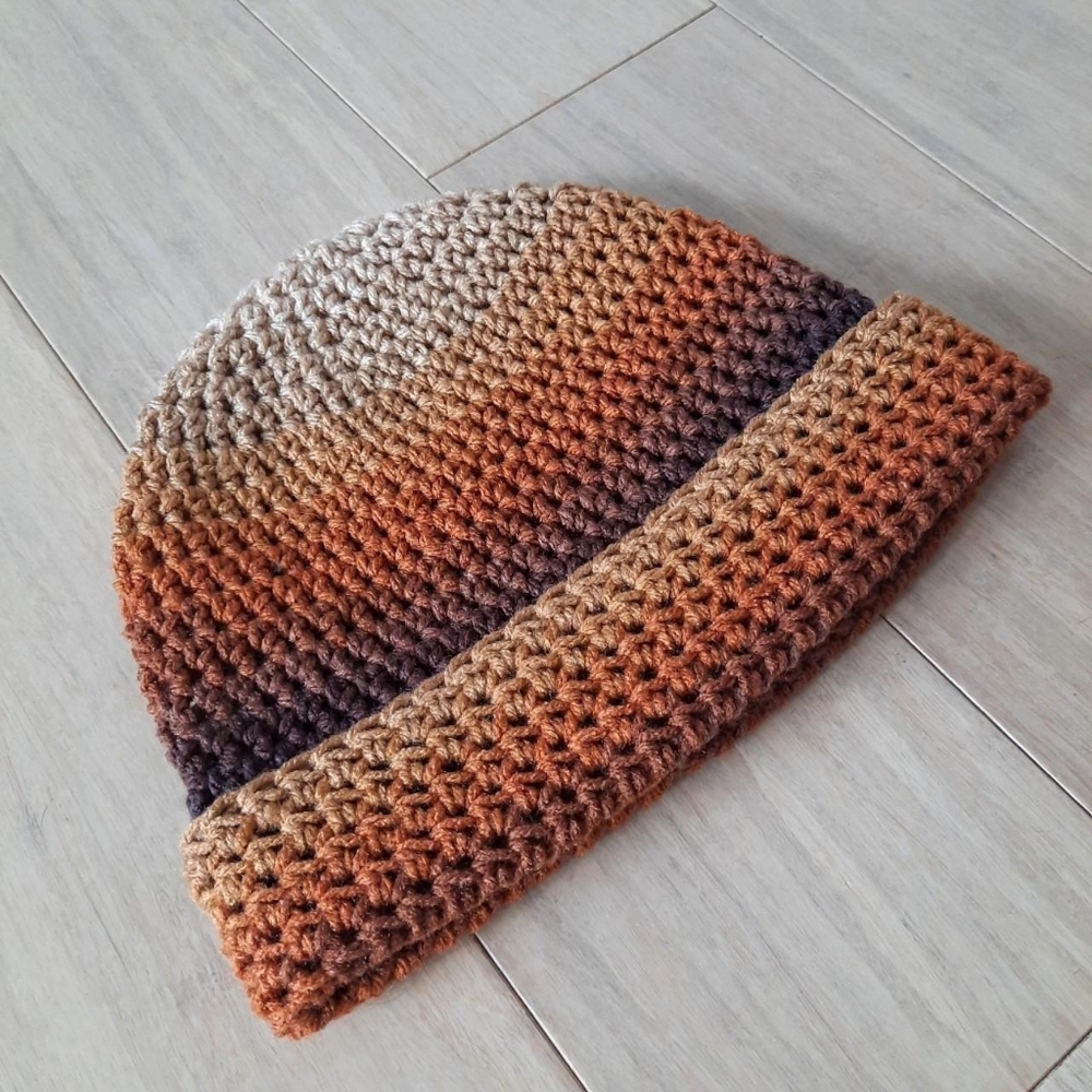 Crochet Beanie (brown ombre) - Picture 2 of 3